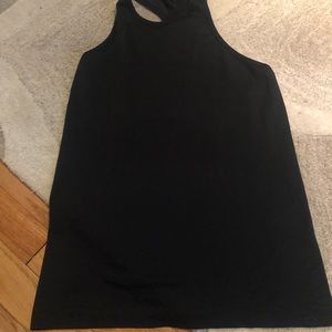 Lightweight tank top